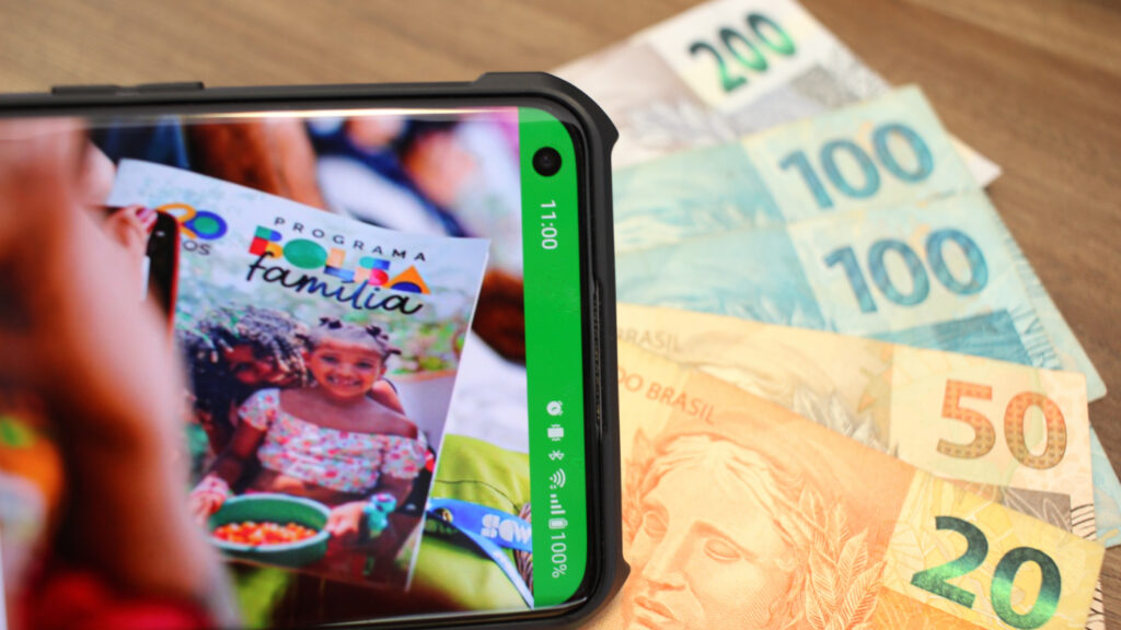 Como fazer empréstimo Bolsa Família em setembro de 2025