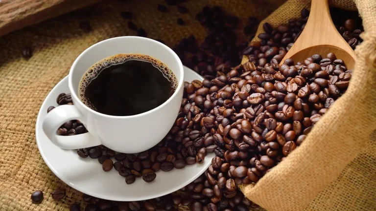 carne e café