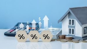 5 FIIs pagam mais de 14% ao ano, isentos de IR, e lideram a renda passiva em 2025 FIIs