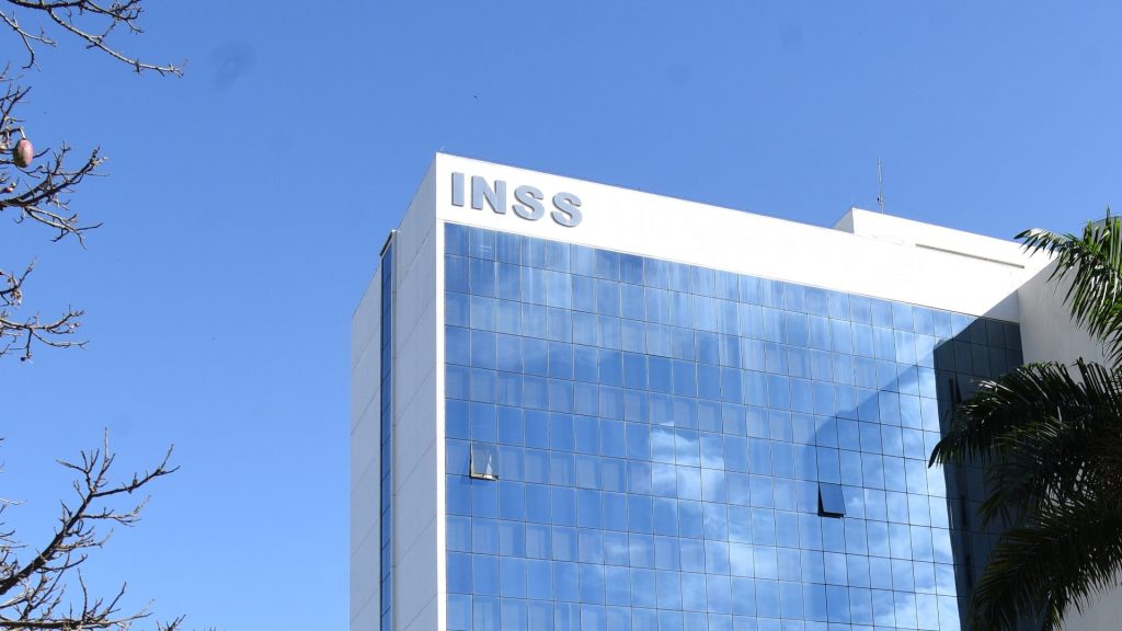 INSS