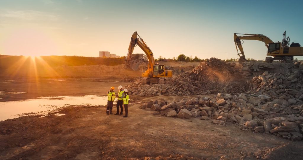 CSN Mineração (CMIN3) deve anunciar dividendos e lucro forte no 3T25 com minério em alta