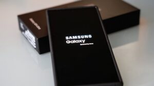 Samsung Galaxy S26 Ultra surpreende com poder oculto — mas uma decisão polêmica deixou fãs revoltados
