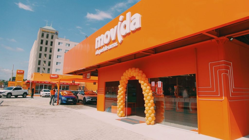 Movida (MOVI3) dispara 155% em 2025 e ainda é vista como ação barata na Bolsa MOVI3