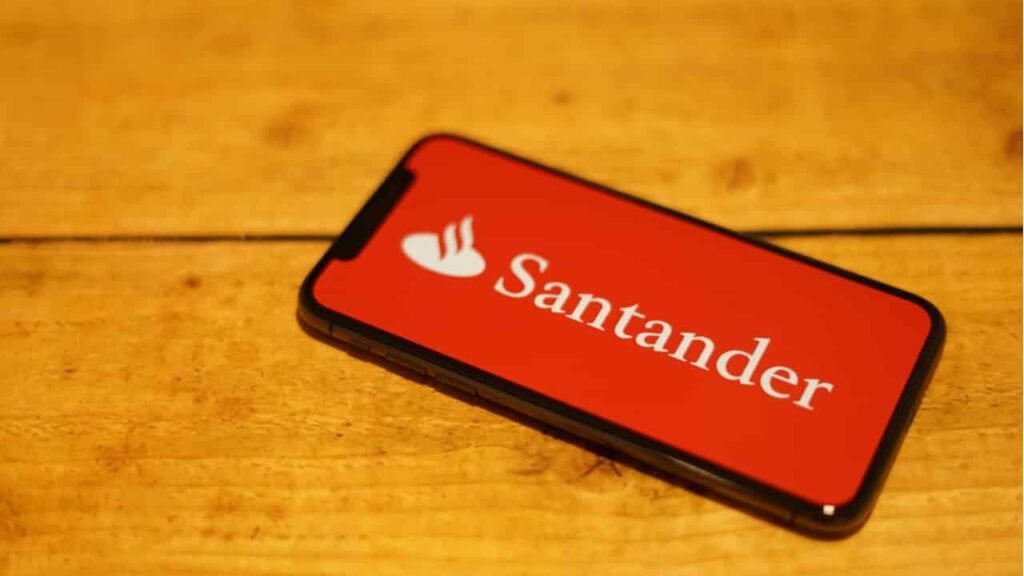 Santander desafia clientes: como conquistar o cartão de crédito em 90 dias com estratégia real Santander desafia clientes: como conquistar o cartão de crédito em 90 dias com estratégia real