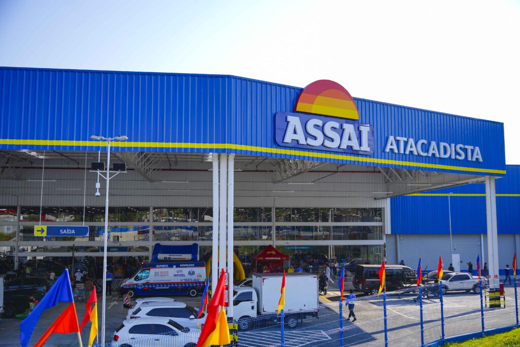 ASAI3 sobe 35% no ano, mas estratégia ativa transforma movimento em até 60% de lucro ASAI3 sobe 35% no ano, mas estratégia ativa transforma movimento em até 60% de lucro