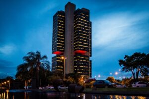 Debate sobre decisões do BC eleva risco e preocupa mercado financeiro