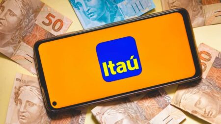 Simulação revela quanto rende investir R$ 200 mensais no Cofrinho do Itaú