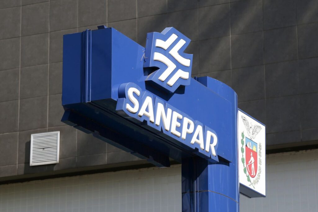SAPR4 supera 40% em 2025 e continua barata: veja por que ainda vale a pena investir SAPR4
