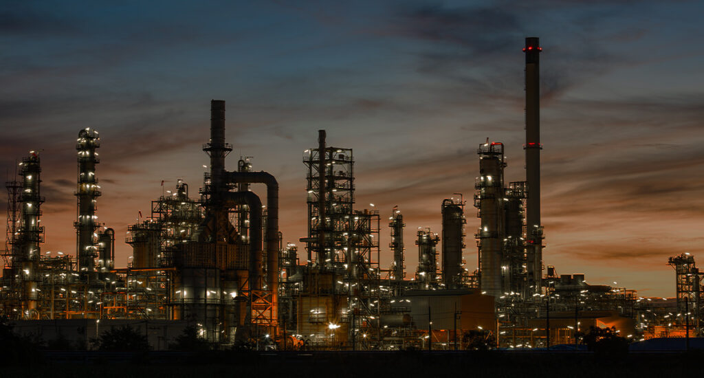 PETR4 sob pressão: greve, petróleo em queda e risco político colocam ações da Petrobras no radar de 2026