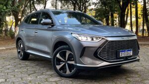 Donos de BYD Song desmentem crítica polêmica e revelam detalhe técnico que muda tudo sobre híbridos