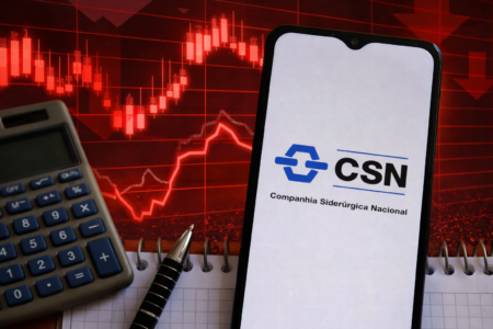 CSN (CSNA3) despenca após balanço e dívida dispara; o que esperar da ação agora?