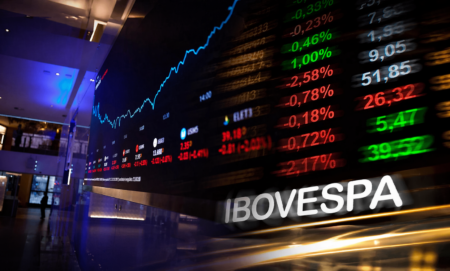 Ações em alta: o que muda quando o preço sobe mais que o lucro