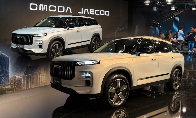 Jaecoo 7 Elite chega por R$ 179.990 e coloca pressão nos SUVs híbridos