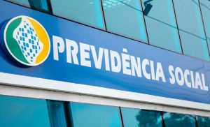INSS paga 2ª parcela do 13º a partir de 25 de maio; veja datas e descontos