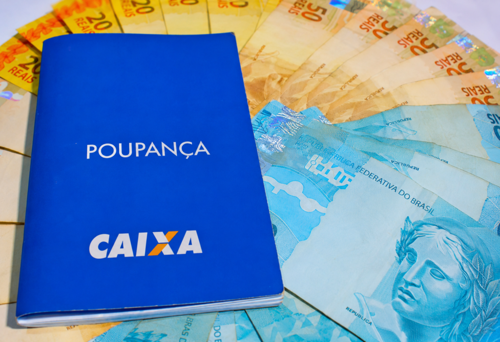 Quanto rendem R$ 4 milhões na poupança hoje; veja os ganhos por mês e por ano