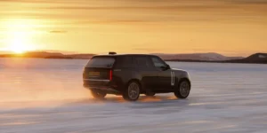 Range Rover elétrico pode superar versão a gasolina e custar mais de US$ 150 mil
