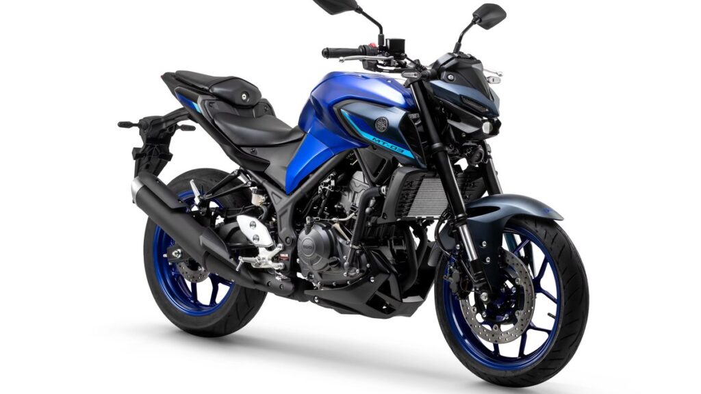 Yamaha MT-03 2026 ganha conectividade e mantém motor de 41,3 cv
