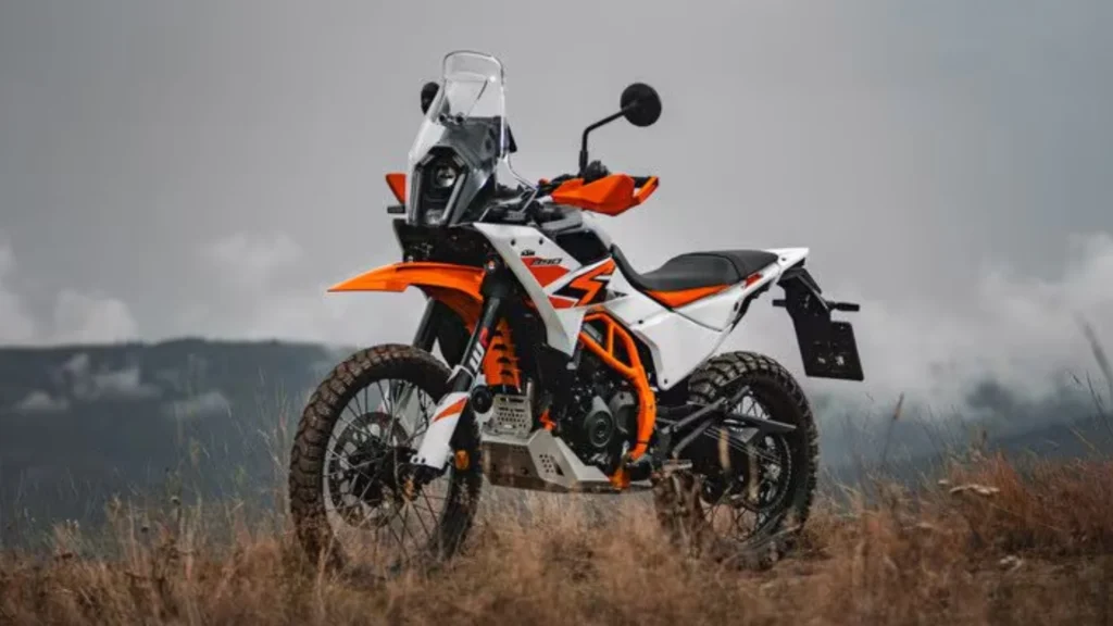 Bajaj assume KTM no Brasil e confirma fábrica e novas motos Bajaj assume KTM no Brasil e confirma fábrica e novas motos