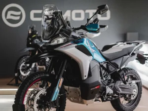 CFMoto esgota 500 motos em 5 minutos e expõe disputa com Honda e Yamaha no Brasil