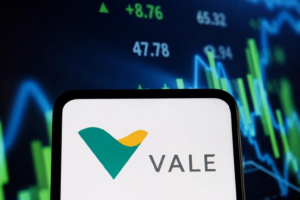 Vale surpreende no 2º trimestre, eleva EBITDA e anuncia R$ 2 por ação