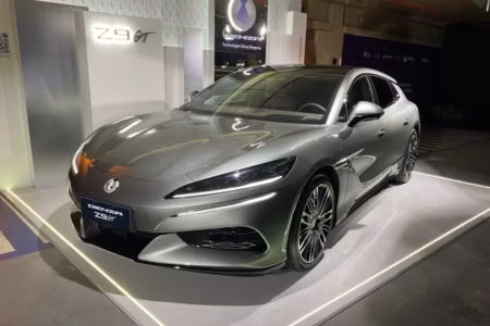 Denza Z9 GT chega ao Brasil com quase 1.000 cv e preço de R$ 650 mil