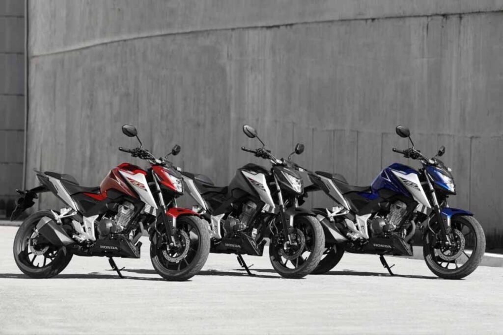 CB 300F Twister 2026 tem motor flex e autonomia acima de 400 km