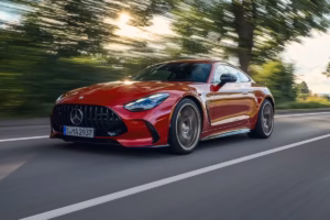 Mercedes-AMG GT 63 híbrido chega a 816 cv e custa R$ 1,7 milhão