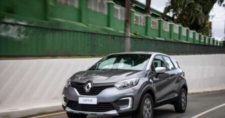 Renault Captur 2027 pode ganhar visual de SUV premium e motor híbrido de 160 cv