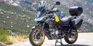 Suzuki V-Strom 650XT 2026 custa R$ 57.900, tem motor de 71 cv e tanque de 20 litros