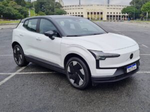 Volvo EX30 Plus 2026 acelera como esportivo, mas autonomia exige atenção Volvo EX30 Plus 2026 acelera como esportivo, mas autonomia exige atenção