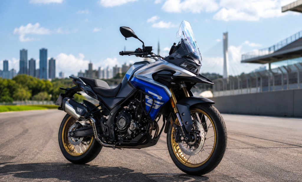 Voge 300DS pode chegar ao Brasil com motor de 292 cc e quase 29 cv