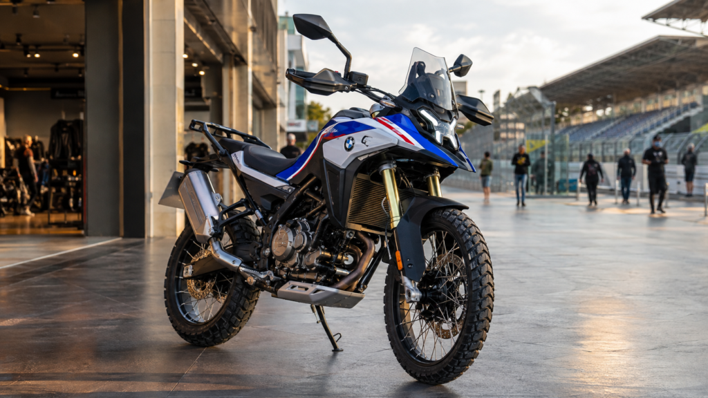 BMW F 450 GS é confirmada para o Brasil e deve estrear em 2027