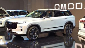 Novo Jaecoo 7 surpreende com tecnologia que dispensa motorista na vaga