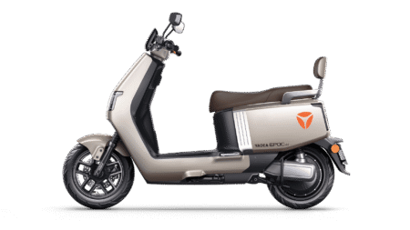 Yadea GS70 Pro estreia no Brasil com proposta urbana e velocidade de até 75 km/h