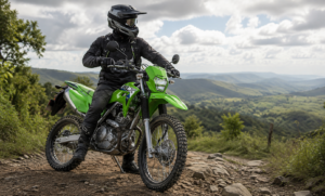 Kawasaki KLX230 2027 chega por R$ 24.990 e mira fãs de trilha