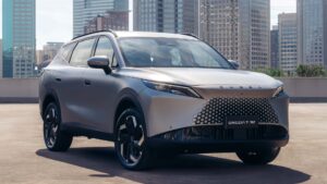 Omoda 7 SHS-P roda 1.200 km e surpreende com pacote de luxo