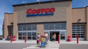 Costco negocia a 45 vezes o lucro antes de balanço decisivo