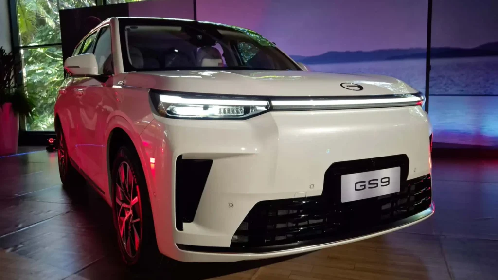 GAC GS9 chega ao Brasil com 500 cv e mira BYD Atto 8 e GWM Wey 07 no mercado de SUVs de luxo