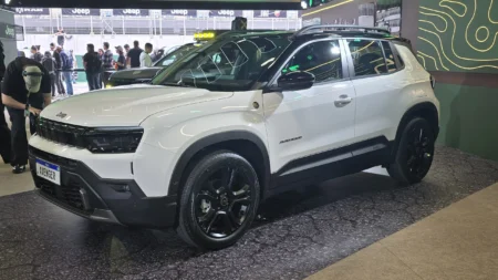 Jeep Avenger Altitude 2027: versão de entrada mantém luxo, mas corta alguns itens para custar menos
